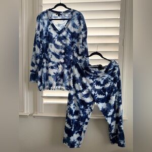 Zac & Rachel Women’s Royal Blue and White Tie-Dye Lounge Set